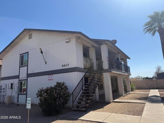 6617 W Ocotillo Road 101, Glendale, AZ 85301