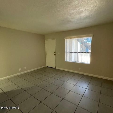 6617 W Ocotillo Road 101, Glendale, AZ 85301