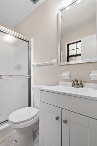 2107 Old Baindridge Road, Tallahassee, FL 32303