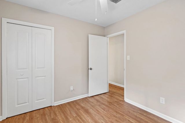 2107 Old Baindridge Road, Tallahassee, FL 32303