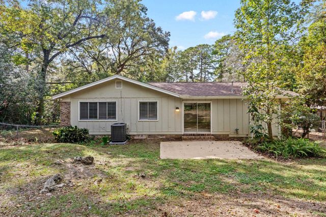 2107 Old Baindridge Road, Tallahassee, FL 32303