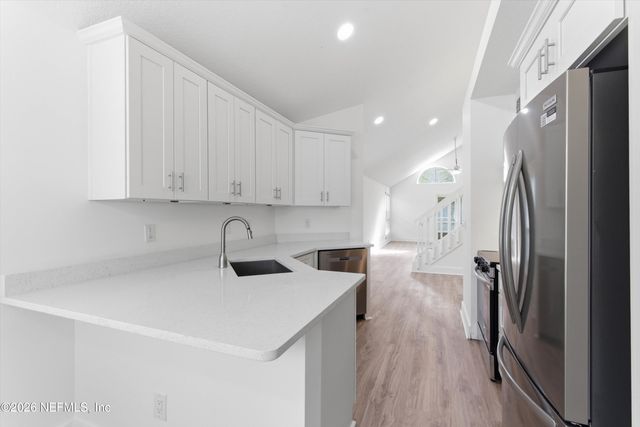 325 SUNRISE Circle, Neptune Beach, FL 32266