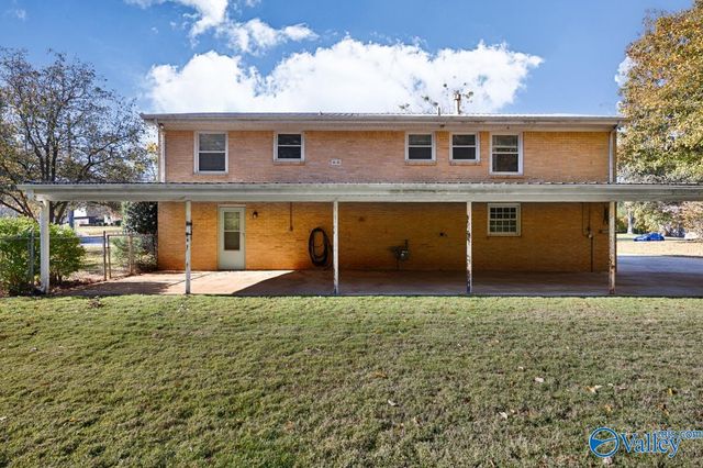 500 Forrest Park Court NW, Huntsville, AL 35806
