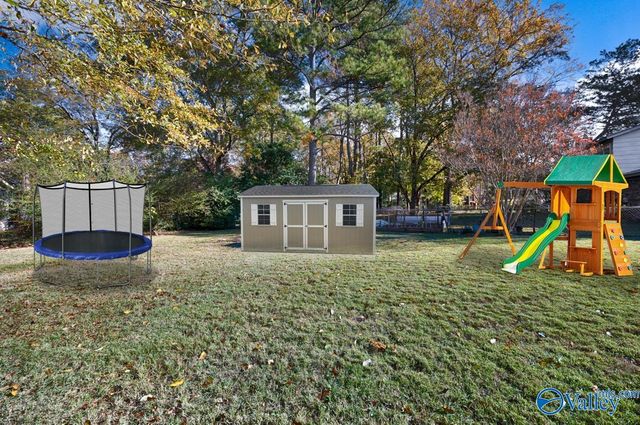 500 Forrest Park Court NW, Huntsville, AL 35806