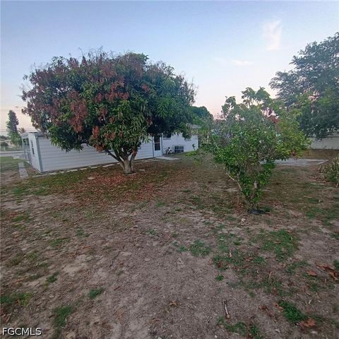 810 Palm BLVD, Lehigh Acres, FL 33936