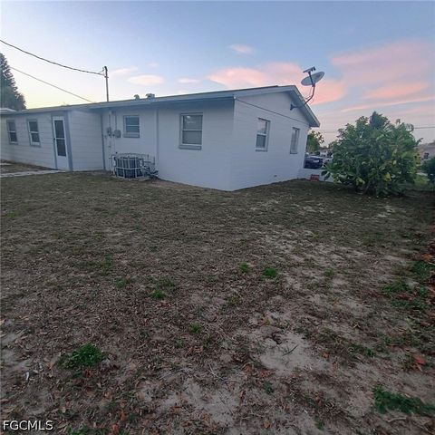 810 Palm BLVD, Lehigh Acres, FL 33936