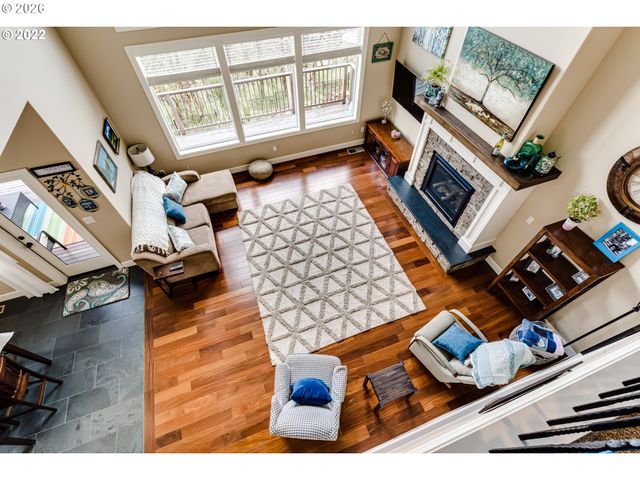 6428 DOGWOOD St, Springfield, OR 97478