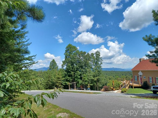 31 Hull Avenue, Nebo, NC 28761