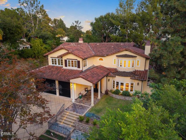 574 Camillo Road, Sierra Madre, CA 91024