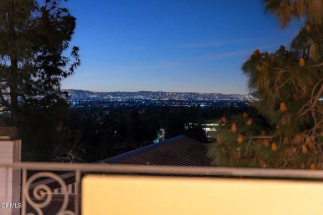 574 Camillo Road, Sierra Madre, CA 91024