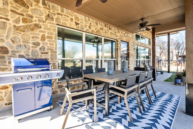 156 Palisade Drive, Gun Barrel City, TX 75156