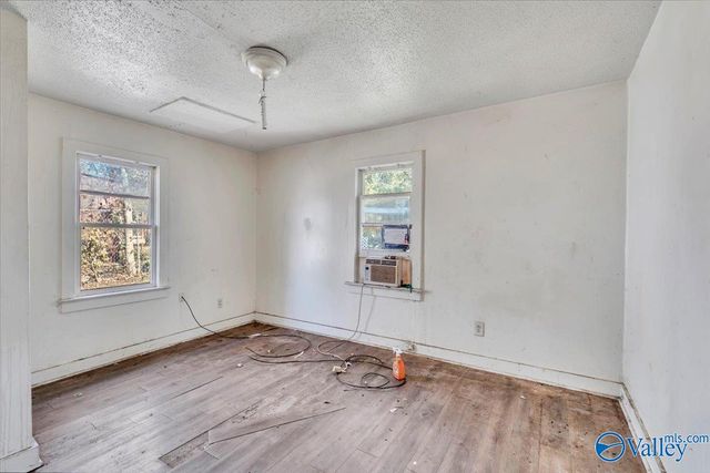 4001 SW Newson Road, Huntsville, AL 35805