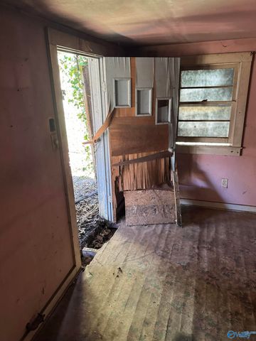 4001 SW Newson Road, Huntsville, AL 35805