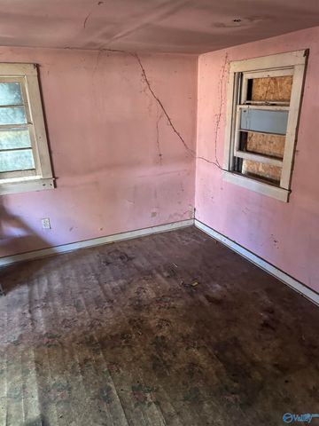 4001 SW Newson Road, Huntsville, AL 35805