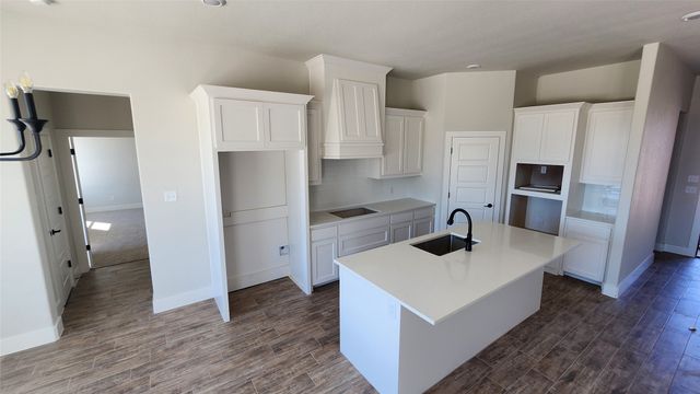 144 Passenger Way, Bridgeport, TX 76426