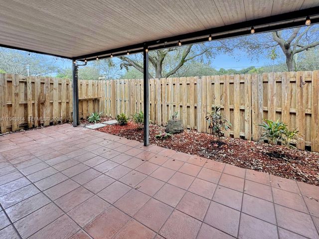 12259 SW 49th Ct, Cooper City, FL 33330