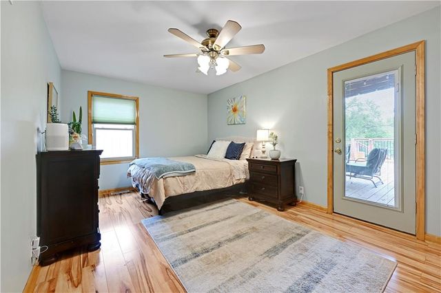 6501 W 94th Terrace, Overland Park, KS 66212