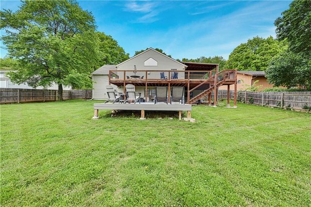 6501 W 94th Terrace, Overland Park, KS 66212