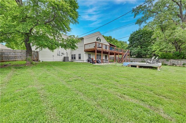 6501 W 94th Terrace, Overland Park, KS 66212