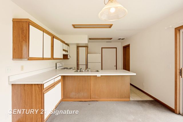 6124 Normandy Drive, Saginaw Twp, MI 48638
