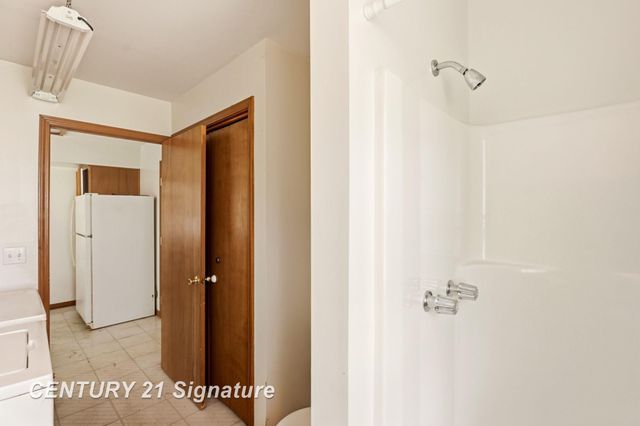 6124 Normandy Drive, Saginaw Twp, MI 48638