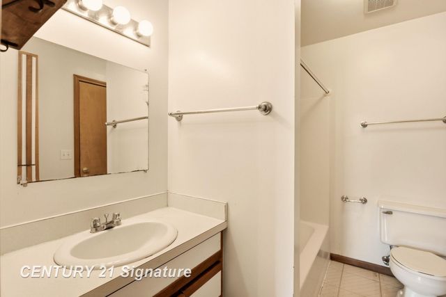6124 Normandy Drive, Saginaw Twp, MI 48638