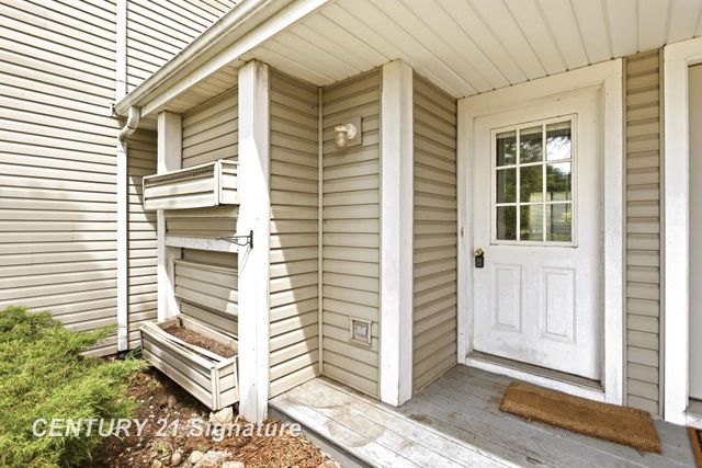 6124 Normandy Drive, Saginaw Twp, MI 48638