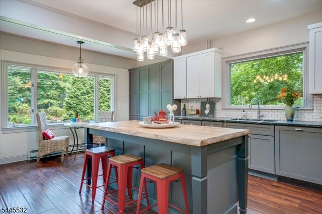 209 Grove Rd, South Orange Village Twp., NJ 07079
