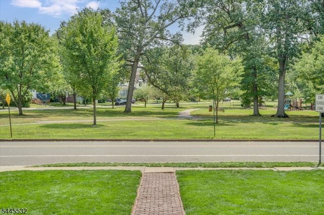 209 Grove Rd, South Orange Village Twp., NJ 07079