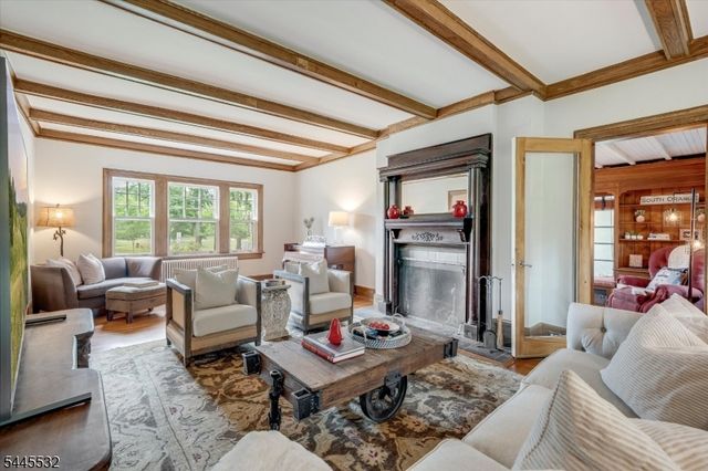 209 Grove Rd, South Orange Village Twp., NJ 07079
