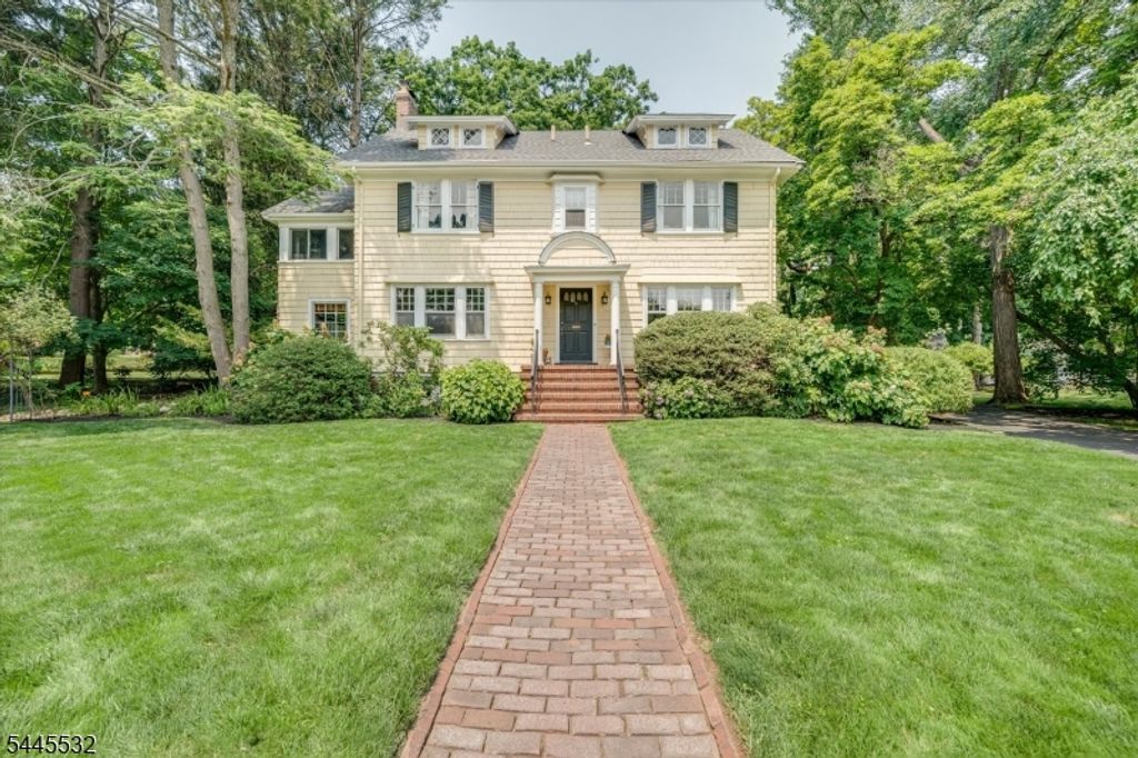 209 Grove Rd, South Orange Village Twp., NJ 07079