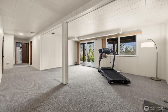 751 Alvord Avenue N, Kent, WA 98031