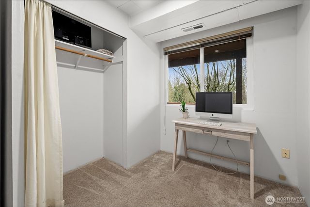 751 Alvord Avenue N, Kent, WA 98031