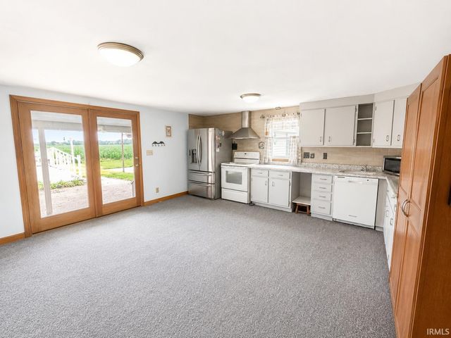 3097 S State Rd 3 Highway, Hartford City, IN 47374