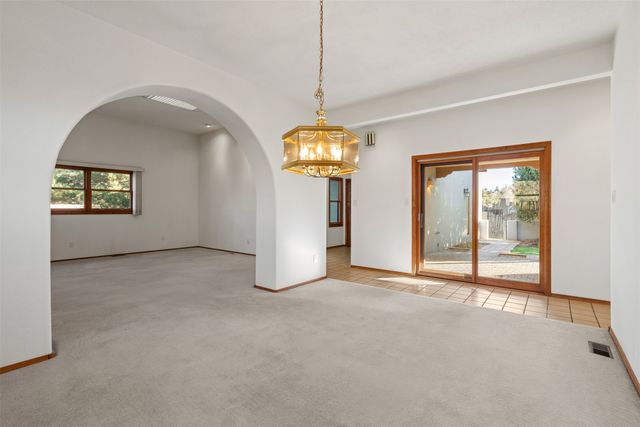 2630 Caminito Carlitos, Santa Fe, NM 87505