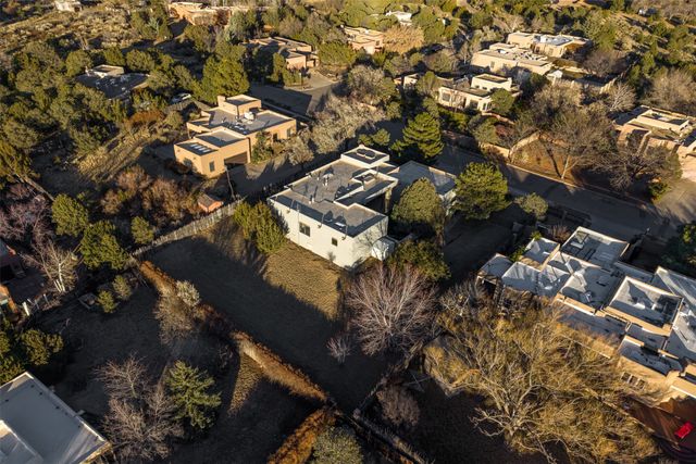 2630 Caminito Carlitos, Santa Fe, NM 87505