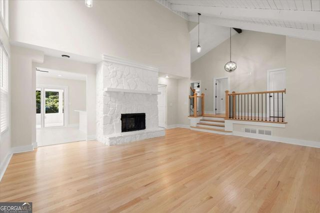 404 Way Bridge Court NE, Kennesaw, GA 30144