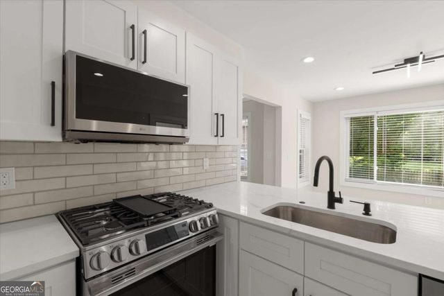 404 Way Bridge Court NE, Kennesaw, GA 30144