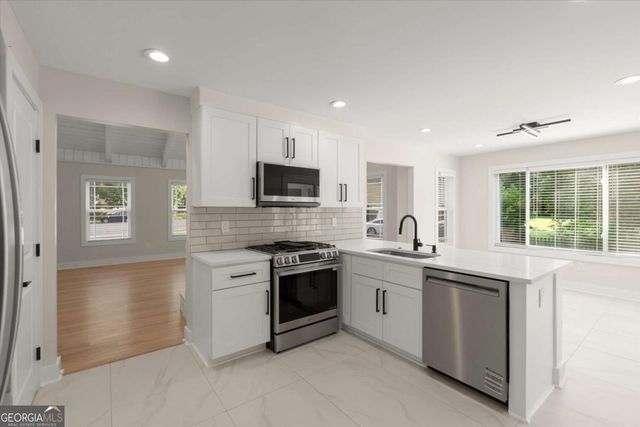 404 Way Bridge Court NE, Kennesaw, GA 30144