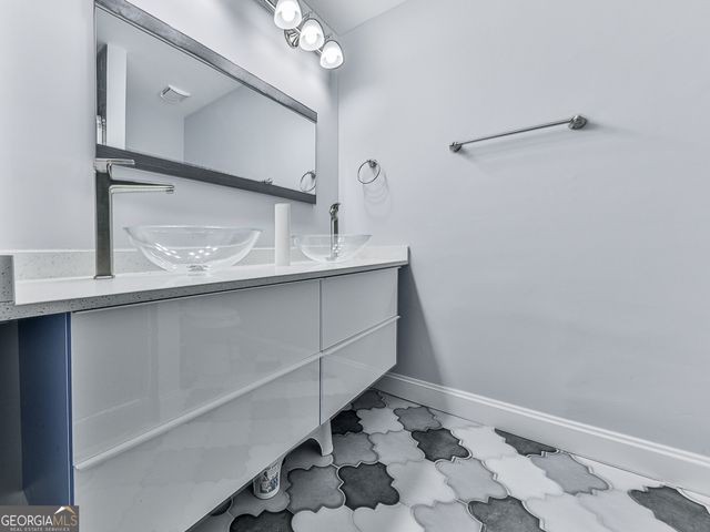 6330 Brandywine Trail, Peachtree Corners, GA 30092