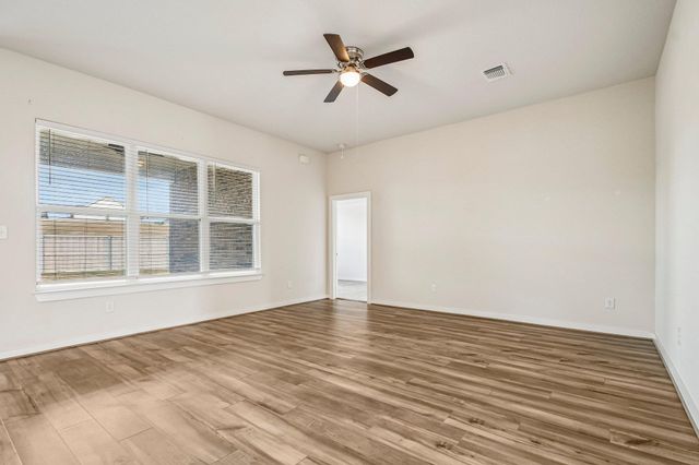 116 Joseph Hawkins LN, Bastrop, TX 78602