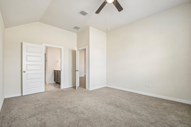 116 Joseph Hawkins LN, Bastrop, TX 78602