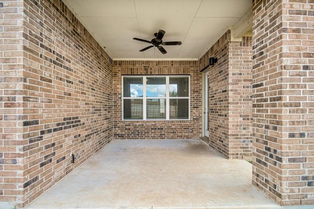 116 Joseph Hawkins LN, Bastrop, TX 78602