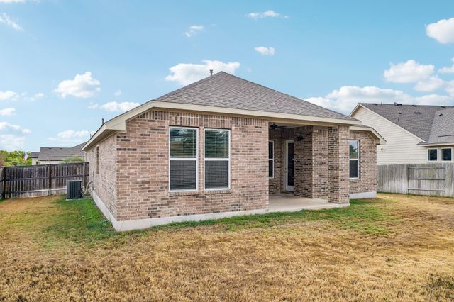 116 Joseph Hawkins LN, Bastrop, TX 78602