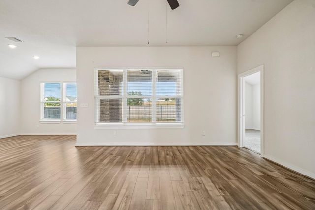 116 Joseph Hawkins LN, Bastrop, TX 78602