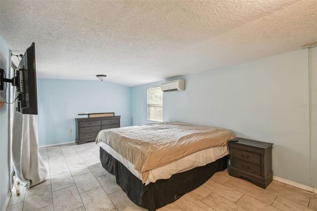 1108 W MINNEHAHA AVENUE, Clermont, FL 34711