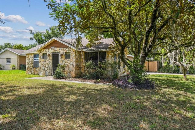 1108 W MINNEHAHA AVENUE, Clermont, FL 34711