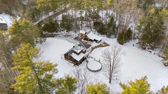 1 Oak Ridge Road, Nottingham, NH 03290