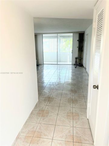 8345 Sunrise Lakes Boulevard 210, Sunrise, FL 33322