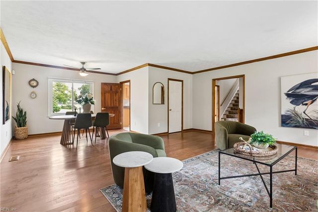 92 Oakville DR, Hampton, VA 23669